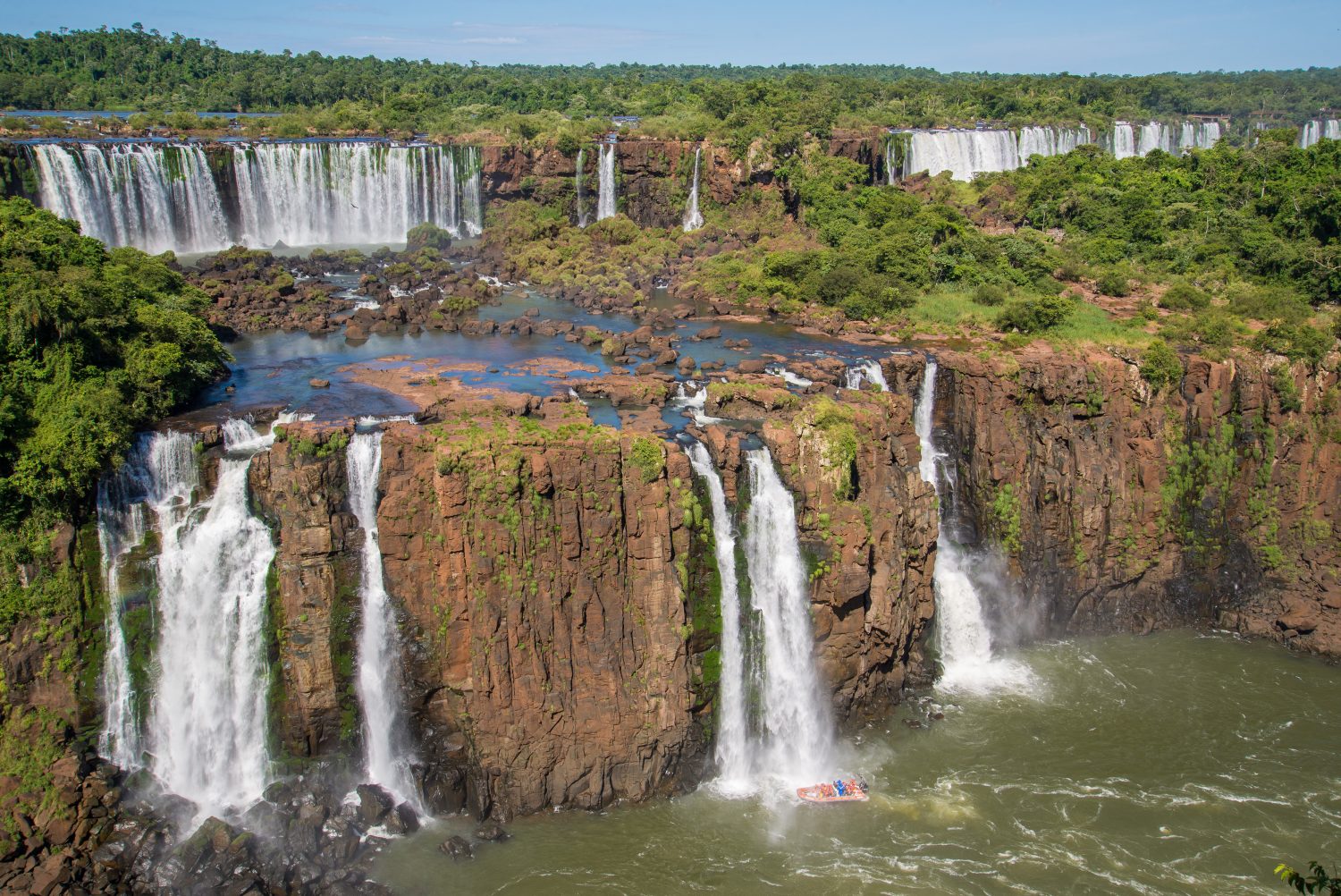 The Argentine side of the Iguaçu falls. 