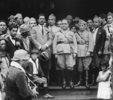Black and white image of the vargas revolution in Brazil in 1930.